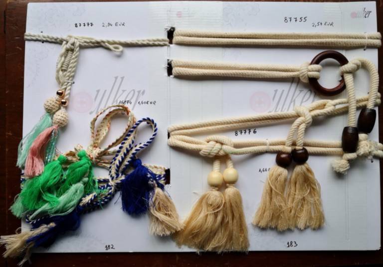 Accesorii Vestimentare